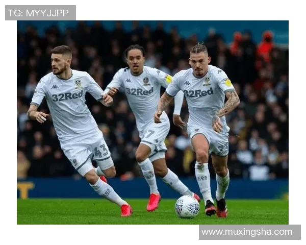 英冠激战加的夫城迎战谢周三争夺关键三分之战 英冠激战加的夫城迎战谢周三争夺关键三分之战